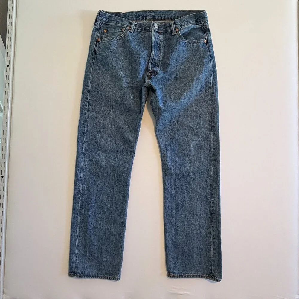 Vintage 90s LEVIS 501 Straight Leg Button Fly Denim Blue Jeans 36 x 32 - Picture 2 of 15